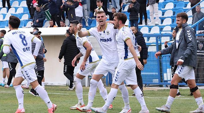 Menemen FK, Kırmızı Grup'taki en az gol yiyen takım