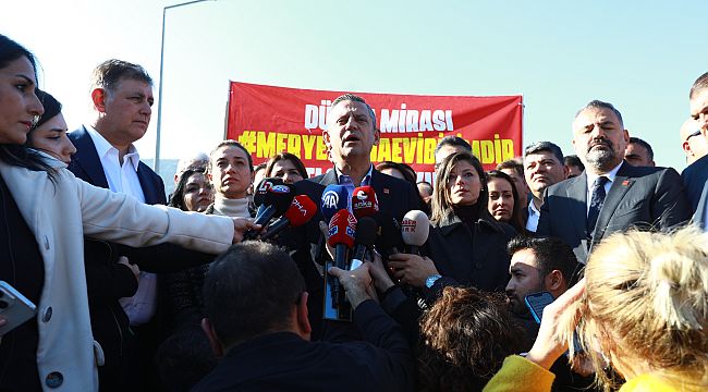 Meryem Ana Evi nöbetine Özel'den destek