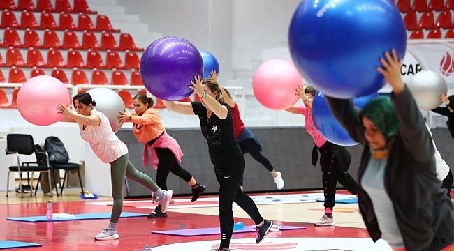 Aliağa'da kadınlara özel pilates ve aerobik kursu