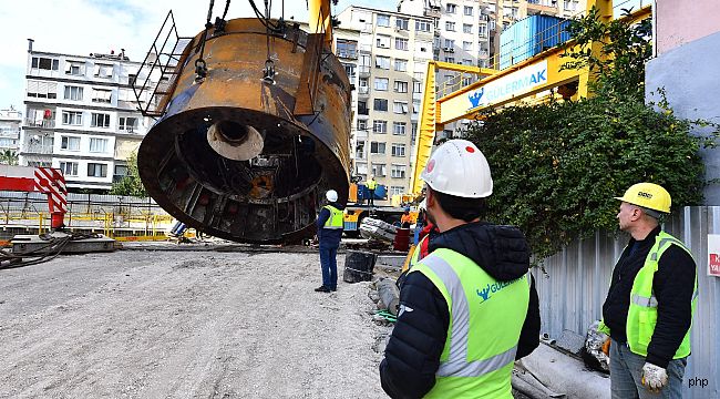 Buca Metrosu'nda yoğun tempo