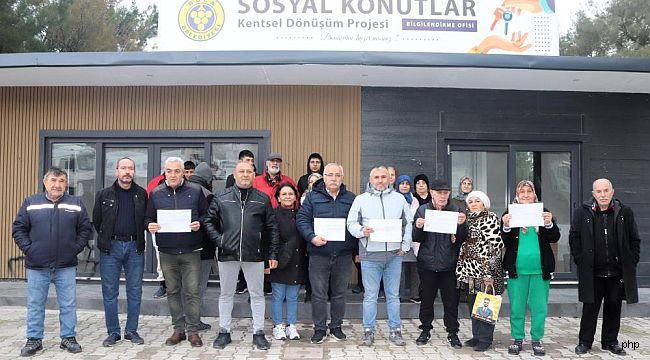 Evlerinde korkuyla yaşayan Bucalılar, Görkem Başkan'dan sözünü tutmasını bekliyor