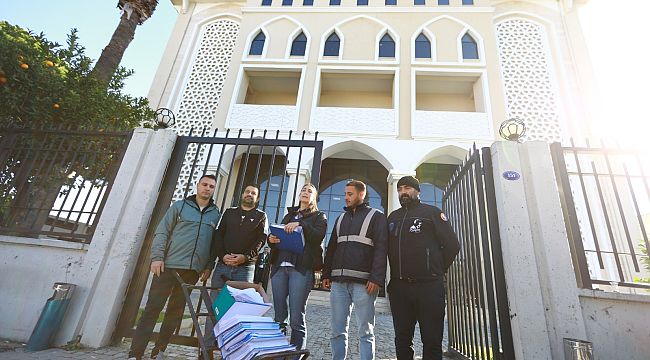  Meryem Ana Evi otopark gelirleri için mücadele sürüyor: İmzalar teslim edildi