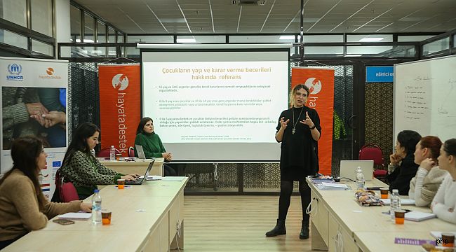 'Mutlu Çocuklar'a donanımlı öğretmenler