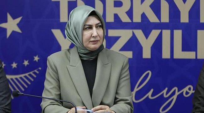 AK Parti Çeşme İlçe Başkanı Özen'den Başkan Denizli'ye 'doğalgaz' çıkışı!