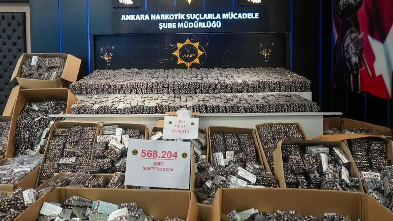 Ankara'da 568 bin adet sentetik ecza ele geçirildi