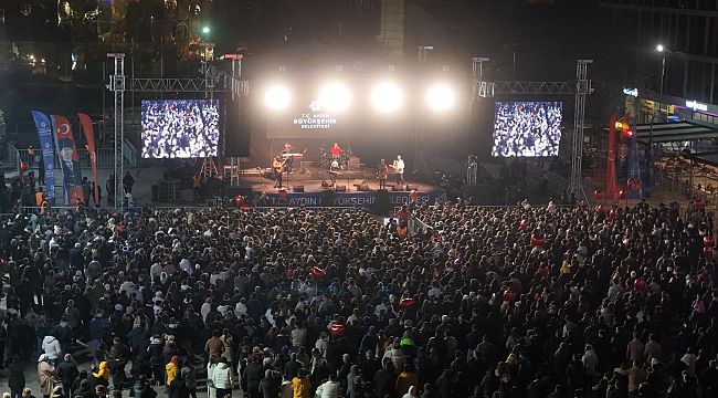 Başkan Çerçioğlu Aydınlıları konserde buluşturdu