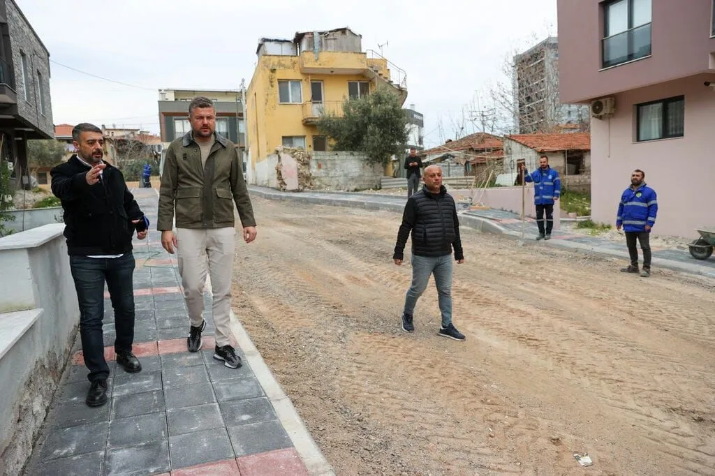 Buca sokaklarında yoğun mesai