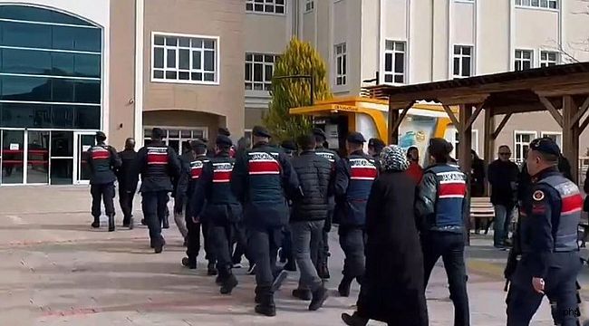 İzmir dahil 22 ilde FETÖ'ye yönelik "Kıskaç-38" operasyonu