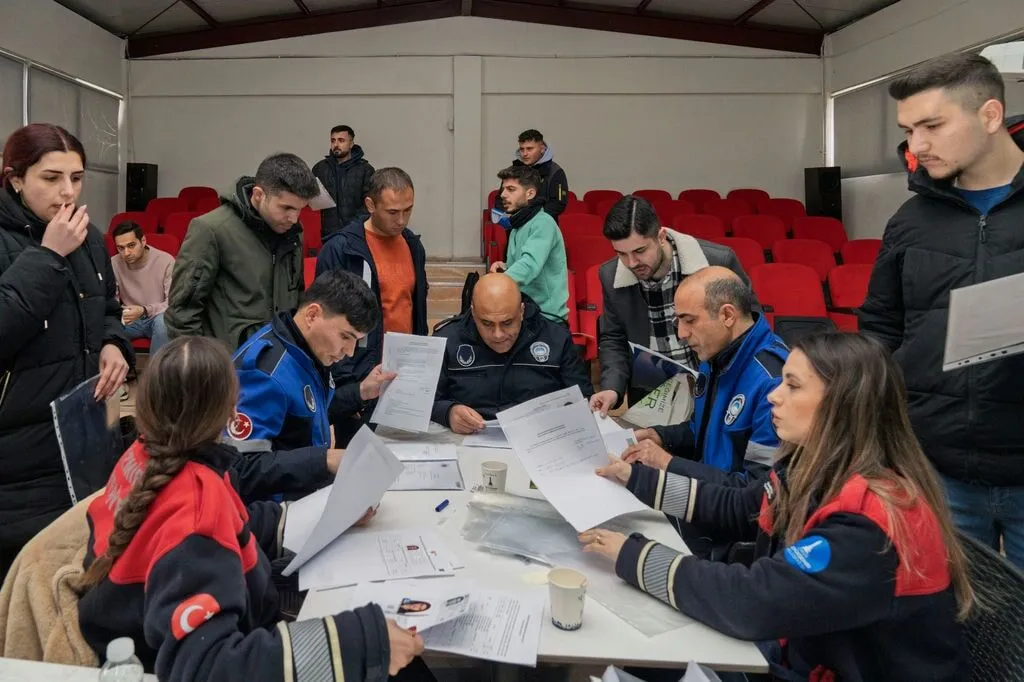 İzmir İtfaiyesi'ne 154 memur alınacak