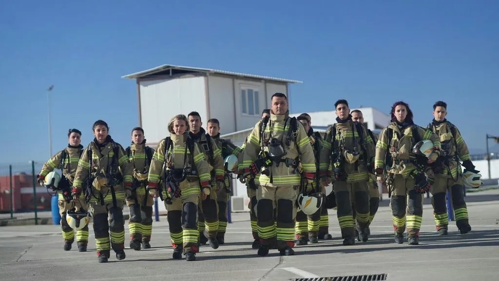 İzmir İtfaiyesi'nin verdiği eğitimler hayat kurtarıyor