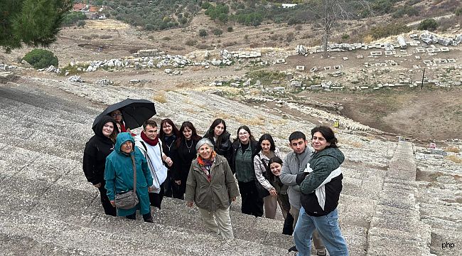 "Kitaplarla Yolculuk" yeni ufuklar açıyor