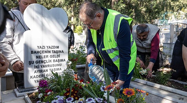 Büyükşehir'den bayram öncesi mezarlıkta "Vefalı Eller" etkinliği