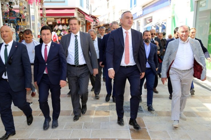 Turizm Bakanı Ersoy, Bodrum’da incelemelerde bulundu