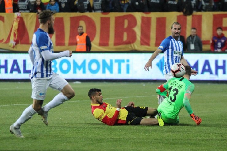 İzmir ekibi Göztepe ateşle oynuyor: 0 - 1