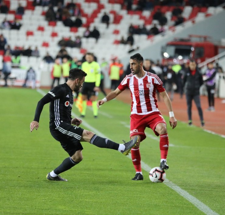 Sivasspor: 1 - Beşiktaş: 2