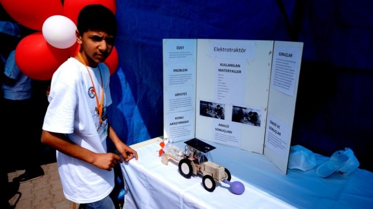 Öğrencilerden buluştular