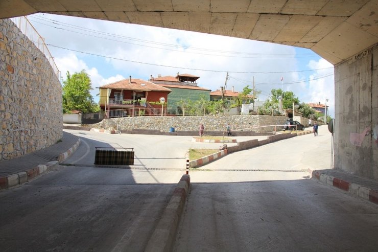 "Alt geçidin sahibi