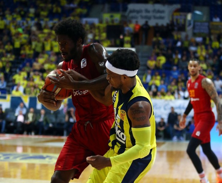 Fenerbahçe Beko, Galatasaray'a 23 sayı fark attı