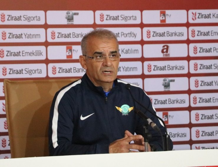 Akhisarspor tepkili: Oyuna birinin eli değdi