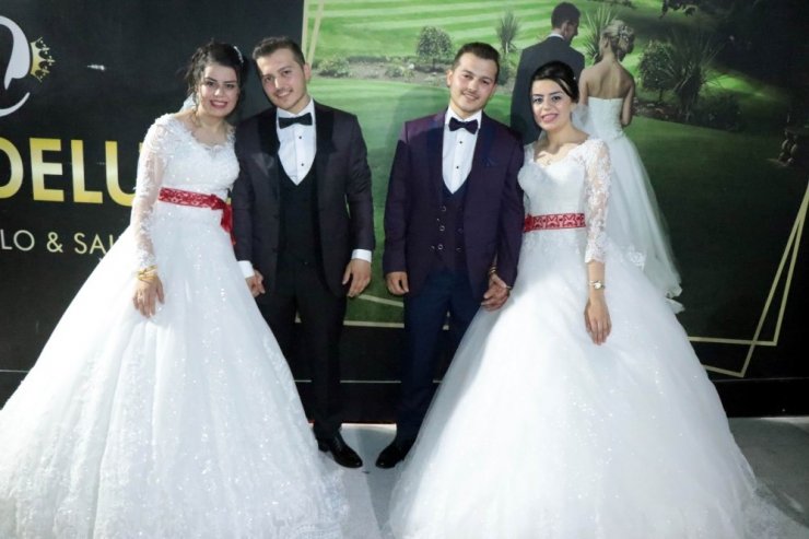 İkiz kardeşler, ikizlerle evlendi
