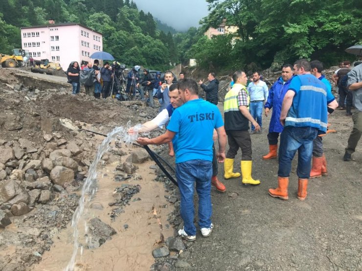 Trabzon vatandaşları ard arda uyarıldı: Yüksek kesimlere çıkın!