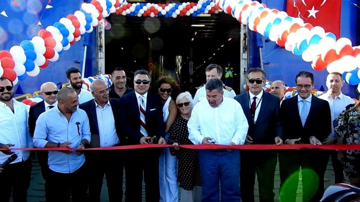 Çeşme - Atina arabalı feribot seferleri başladı