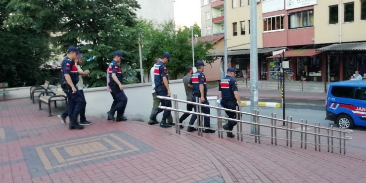 Yasak engeline takıldılar! 10 milyon liralık kenevir tarlası tespit edildi