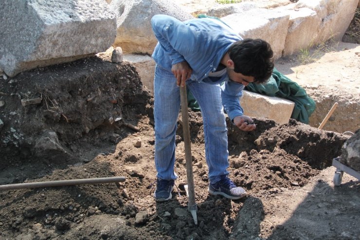 Soli Pompeiopolis’in tarihi gün yüzüne çıkarılıyor