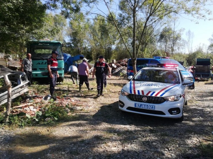 2016'da İstanbul'da çalınan araç Zonguldak'ta hurda deposunda çıktı