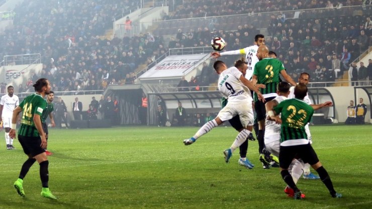 Akhisarspor: 2 - Altay: 1