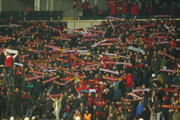Eskişehirspor: 3 - C. G. Ümraniyespor: 1
