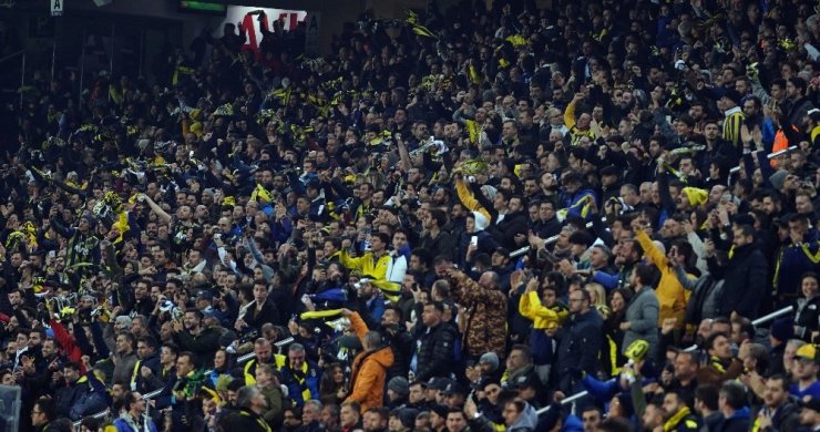 Fenerbahçe, Gençler'i rahat geçti
