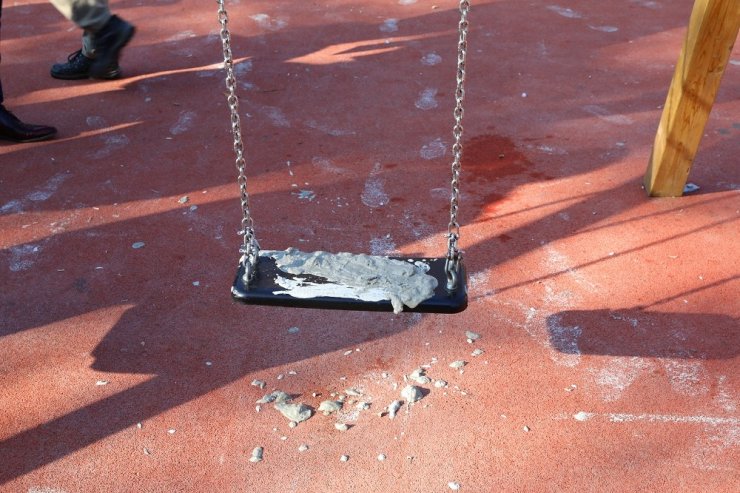 Manyak dolu! Çocukların mutluluğuna beton döktüler