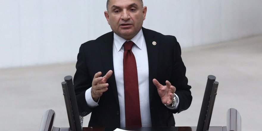 vekil-tarhan.jpg